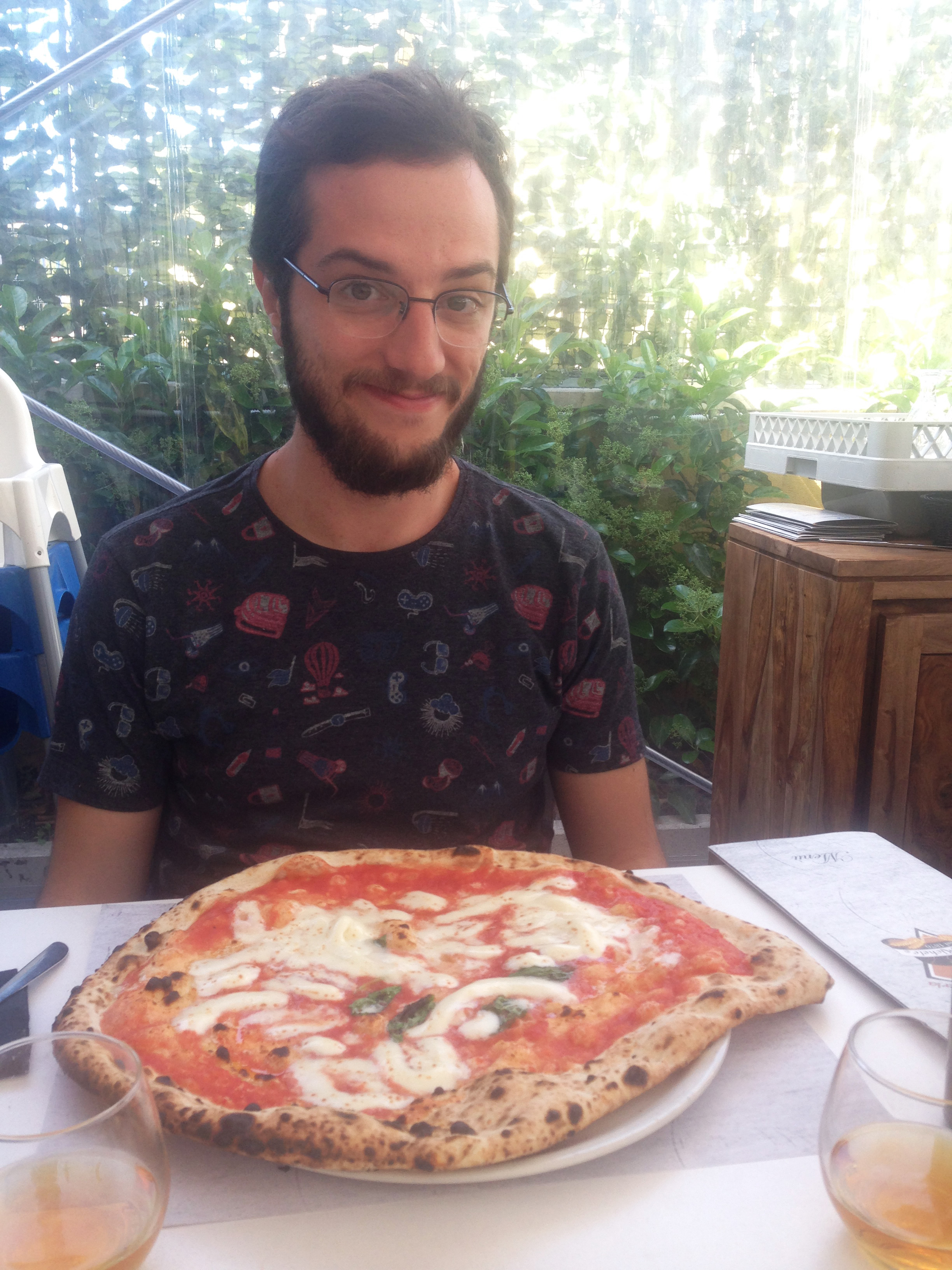 Pizza enorme da Pizzaria L'antica da Micheli